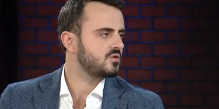 Simoni avokat i Berishës, Xhaferri: Ky meriton të jetë prokuror