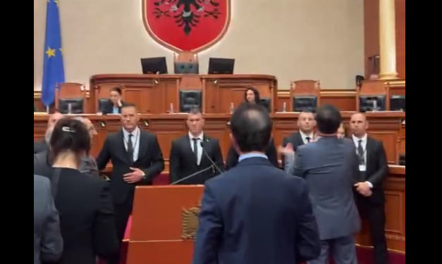 Nikolla përjashton deputetin demokrat Bledion Nallbati