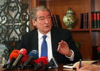 Prapaskenat/ Ja si u caktua Simoni avokat i Berishës