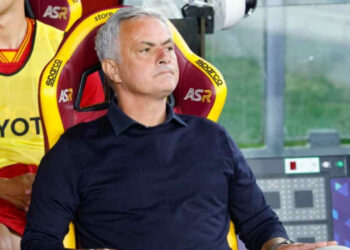 Mourinho: Unë kam fituar 26 trofe, Sarri shumë më pak dhe…
