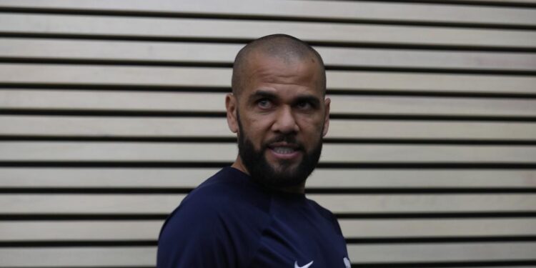Akuzat për përdhunim, Prokuroria kërkon nëntë vite burg për Dani Alves