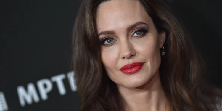Angelina Jolie: Gaza po kthehet në një varr masiv, 40% e të vrarëve janë fëmijë