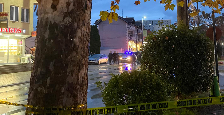 Grabitet argjendaria, policia shkëmben zjarr me grabitësit/ Detajet