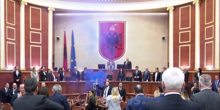 Po të ishit në vendin e Berishës do shkoje në SPAK? Reagimi i Salianjit