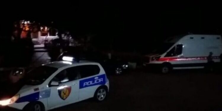 Sherr mes disa personave në Lezhë! 1 i plagosur, niset drejt Traumës
