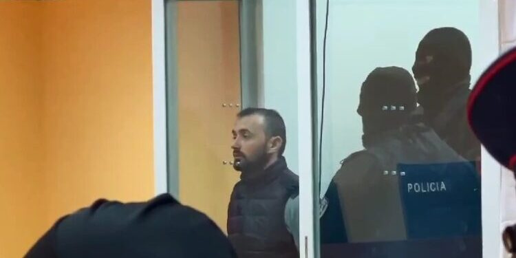 Misteri i armës që siguroi në burg Mjacaj dhe 4 takimet me Ildën që i solli ushqime