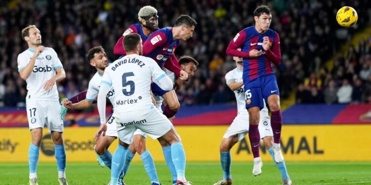Emocione e spektakël, Girona i jep leksion futbolli Barçës