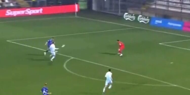 Messi kush?! Arbër Hoxha shënon super gol në Kroaci