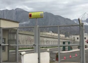 Vrasja e Arben Lleshit në qeli, ndalohet drejtori i burgut të Peqinit
