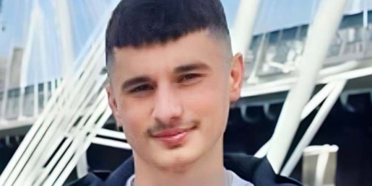 17-vjeçari shqiptar humb në Angli, policia thirrje për ndihmë