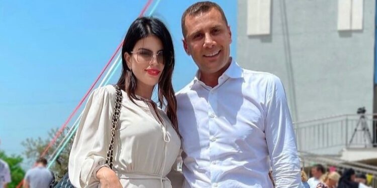 Ndodhi shumë e rëndësishme në martesën e Markut dhe Rudinës/ FOTO