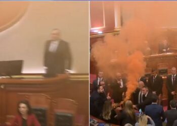 Opozita protestë në Kuvend/ Zgjati vetëm 17 minuta, Nikolla mbyll seancën plenare
