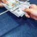 SËRISH NË PIKIATË/ Çfarë po ndodh sot me monedhat e huaja? Ja me sa po blihen dhe shiten dollari dhe euro