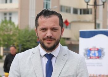 Lajm i fundit/ Pezullohet nga detyra me urdhër të SPAK prefekti i Kukësit