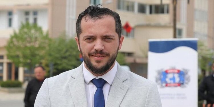 Lajm i fundit/ Pezullohet nga detyra me urdhër të SPAK prefekti i Kukësit