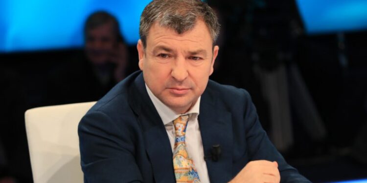 Akuza për shpërdorim detyre, përfundojnë hetimet për Vangjush Dakon, dosja do t’i kalojë GJKKO
