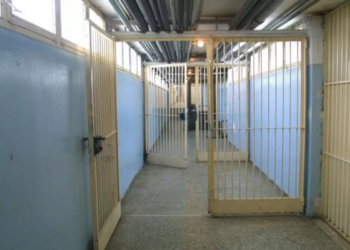 Të dënuarit në burgun e Korfuzit, mes tyre shumë shqiptarë, prej 3 ditësh në grevë urie, kërkesa: Leje dhe zbatimi i lirimeve me kusht