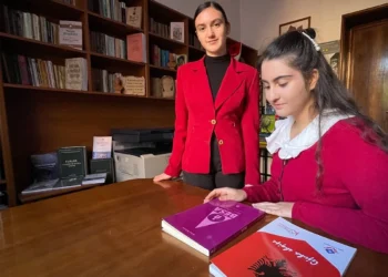 REZULTATET E PISA 2022 THËRRASIN PËR RI-VLERËSIM TË SHKOLLAVE