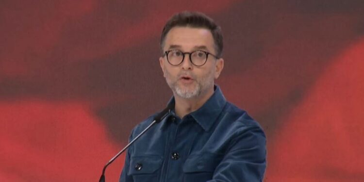 “Në bulevard ka ndodhur pushkatim pa gjyq”, Erion Braçe shpërthen për 21 janarin: 4 protestuesit jo të dhunshëm