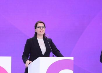 Ogerta ngatërron fjalimin në Kongres me premtimet e rilindjes të 2017-ës, por nuk e ngatërrohet te lavdet për Ramën