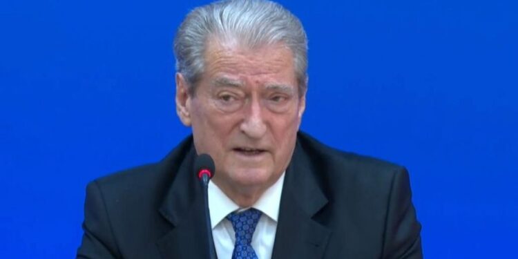Afera 1 miliard euro/ Berisha: 130 mln euro me firmën e Taulant Tushës. Ajo që ndodhi me djegësin e Tiranës ishte amnistia e vjedhjes së shekullit