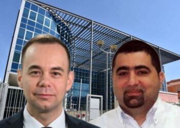‘Urë lidhëse’ mes ministrisë së Mjedisit dhe biznesmenit në kërkim, si e punësoi Bllako ish-vartësin e tij te Klodian Zoto. Dëshmia e Bezhanit për komunikimet me email-in zyrtar