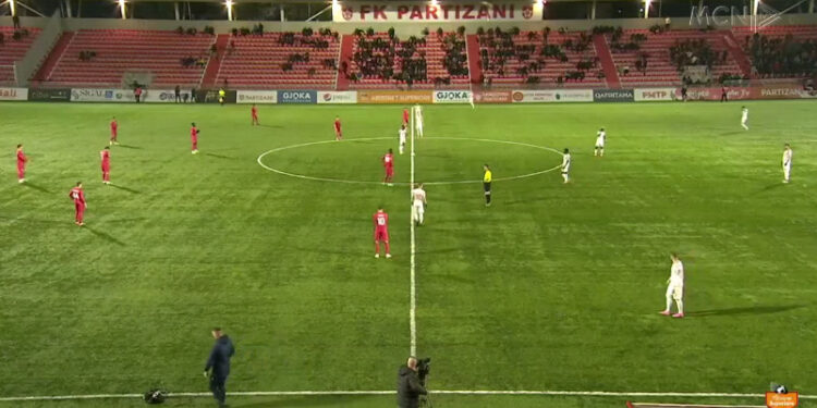 LIVE PARTIZANI-SKËNDERBEU/ Dominim absolut i të kuqve, raste të shumta në kërkim të avantazhit (VIDEO)