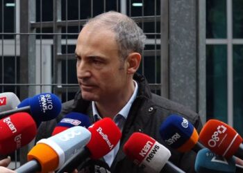Nga takimet me Shkëlzen Berishën, te faksi për të në Ministrinë e Mbrojtjes, Aldo Bumçi dëshmon për gjyqin ndaj Mediut
