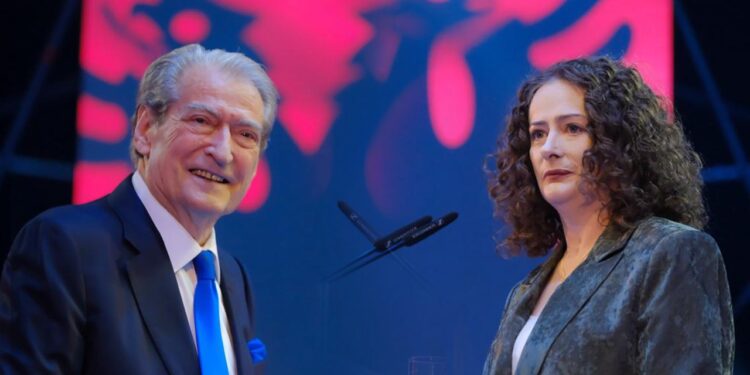 A do jetë Argita pasuesja juaj në PD? Berisha: Jam kundër trashëgimisë politike, por…
