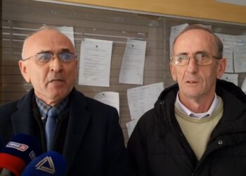 Jonada Avdiaj u përplas me skaf nga ish-polici, shtyhet për të tetën herë seanca gjyqësore, gjyshi i viktimës: Do jetë një dënim simbolik për autorin