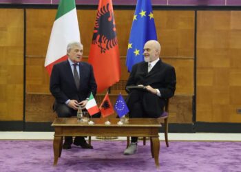 Rama takohet me ministrin e jashtëm të Italisë, kryeministri: Më në fund gati për firmosjen e marrëveshjes për pensionistët shqiptarë