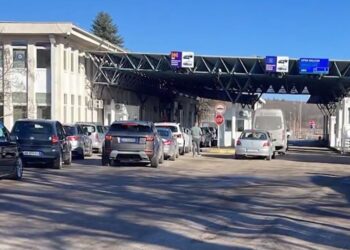 Radarë, makina inteligjente dhe patrullime në afërsi të bankave/ Policia shton masat për festat e fundvitit