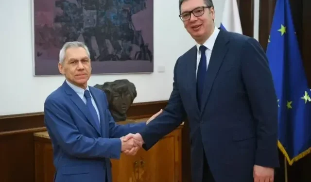 Gjendja në Serbi e rëndë: Demonstrata studentore për përsëritjen e zgjedhjeve – Përfshirja e Moskës në punët e brendshme