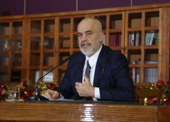 “Beqaj sapo u vu nën akuzë, iku nga detyra”, Rama i prerë: Zyra e tij s’ka marrë fonde nga BE!