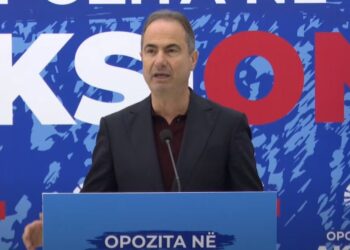 “PD nuk fal kurrë arrestimin e liderit të opozitës”, Luçiano Boçi: Rama tejkaloi edhe masat e Putin ndaj Navalnit