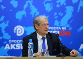 “Masat ndaj Berishës pa akuzë konkrete”, reagojnë avokatët e ish-kryeministrit: Nuk ka asnjë procedurë që pengon komunikimin