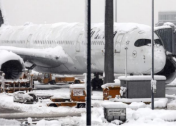 Moti i keq në Gjermani, aeroporti i Mynihut rihapet me kufizime
