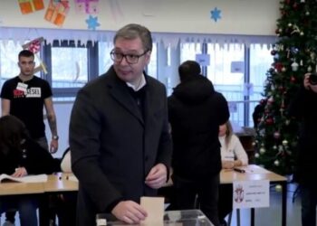 Vuçiç mbetet në krye të Serbisë, Brnabiç shpall fitoren e partisë SNS