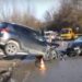 Aksident i rëndë në Qukës/ Përplasen dy automjete, tre të plagosur