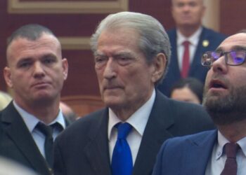 Kuvendi i heq imunitetin Berishës, i hap rrugën SPAK për arrestimin. Basha nuk “tradhëton”