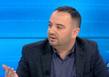 “Merkato Mediatike”/ Gazetari i njohur i bashkohet “Vizion Plus”