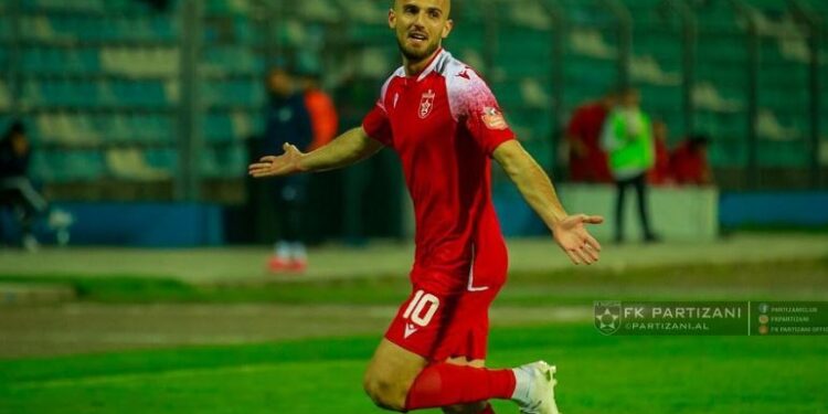 “Partizani i fortë, Shehi e dërgon te titulli”, ish-mesfushori kampion: Tirana nuk ka…