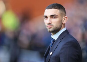 “Djali i keq tani i papunë”, skocezët thumba Eros Grezdës