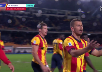 VIDEO/ “Çmendet” Ramadani, shënon nga distanca. Shikojeni 1000 herë këtë super gol
