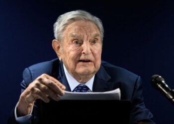 George Soros pëson goditje në tru teksa mbante fjalim në një formum