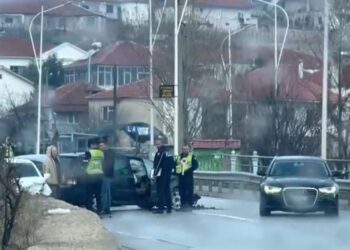 LAJM I FUNDIT/ Aksident i trefishtë në Pogradec, 6 të plagosur