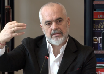 ‘Dhurata’ e Ramës/ Nga 15-23%, vit i ri me taksa të reja për profesionistët e lirë