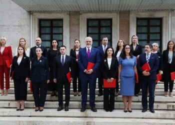 Rama mbledh qeverinë në Shëngjin, i pranishëm dhe ministri i ri ende i padekretuar Blendi Gonxhe. Çfarë pritet të ndodhë sot dhe nesër