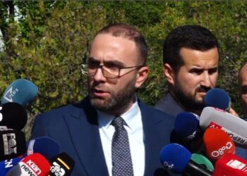 Bardhi mbledh Grupin Parlamentar të PD, zbardhen diskutimet nga mbledhja me dyer të mbyllura