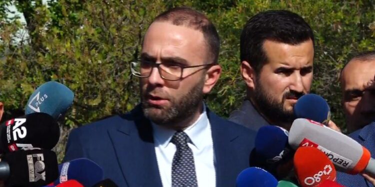 Bardhi mbledh Grupin Parlamentar të PD, zbardhen diskutimet nga mbledhja me dyer të mbyllura
